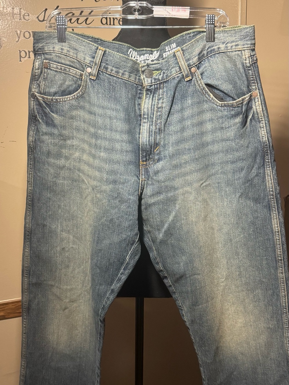 Wrangler Men’s Slim Jeans in Light Blue
